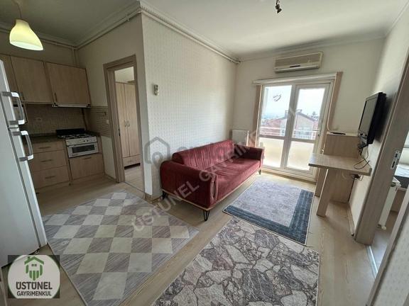 Üstünel'den Havuzlu Sitede Kiralık 2+1 Eşyalı Daire 1