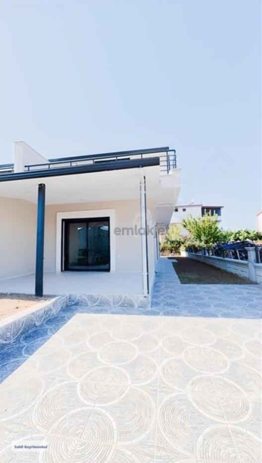 İzmir Dikili Cumhuriyet Mah. Satılık Yatay Mimari Villa 2