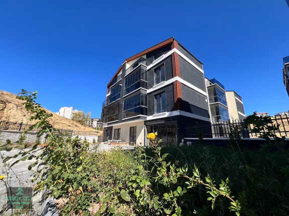 İncek Kızılcaşar Da Düz Arakat Kapalı Balkon Geniş 2+1 Kiralık 2