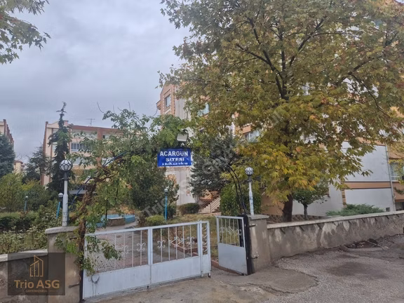 Sincan Acargün Sitesinde, Hastane Ve Metro Yakını 3+1 Daire 1