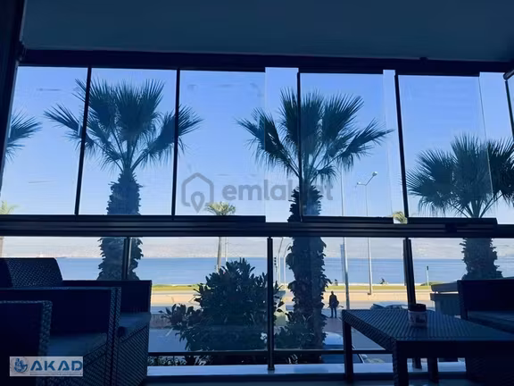Akad'dan Küçükyalı'da 200 M2 Geniş Ve Ferah 4+1 Yalı Dairesi 1