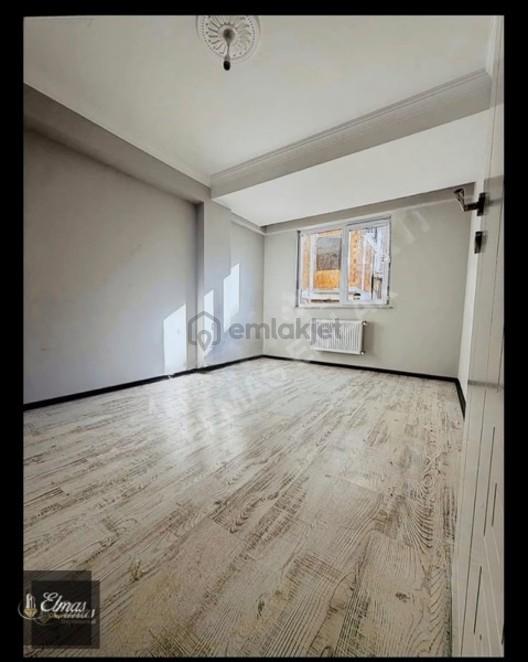 Elmastan Kiralık Emek Mah 1+1 Balkonlu Apart Daire 2