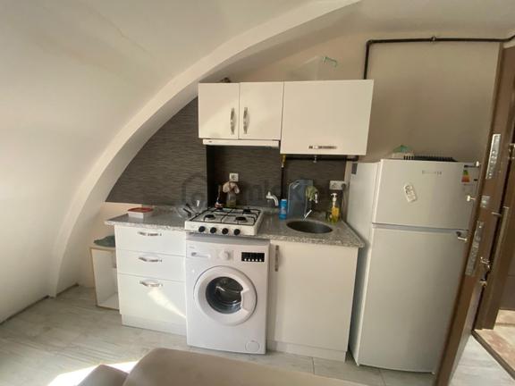 Honaz Hürriyet Mahallesinde Yerden Isıtmalı Kiralık 1+1 Apart 2