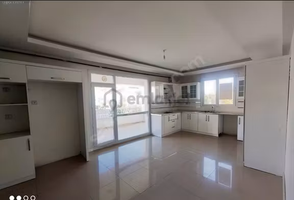 Karen'den Ceylan Avm Taşkıran 2 Sitesi 1.kat 4+1 Kira 38 Bin Tl 2