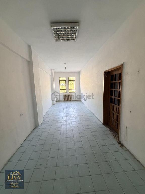 Karabük Yenice De Kiralık Ofis Dükkan 2