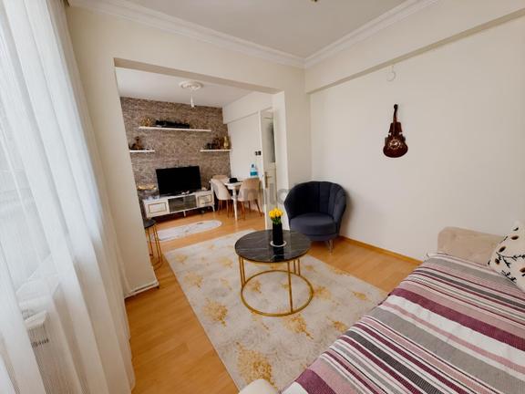Bayrampaşa Yıldırım Mh. Satılık 2+1 Daire 1