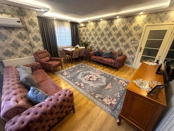 Yatırım'dan Bostancı Sahil'de İçi Lüks Yapılı Geniş Ön Cephe 4+2 1