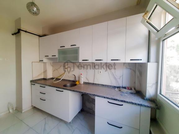 Edirne Merkez Taşlıkta İçi Yenilenmiş Kiralık 2+1 Daire 2