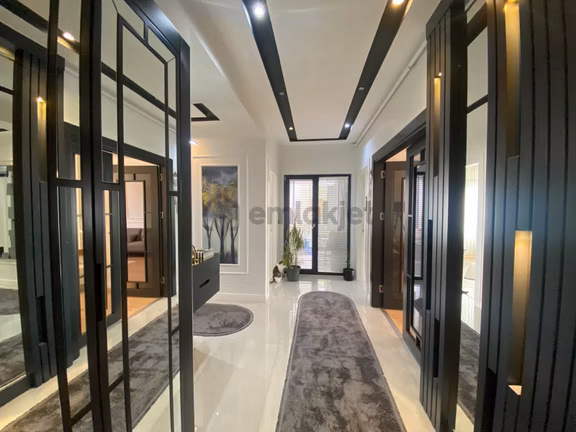 Rt Safir’den Nilüfer Kültür Mahallesi'nde Modern 3+1 Kiralık Daire 1
