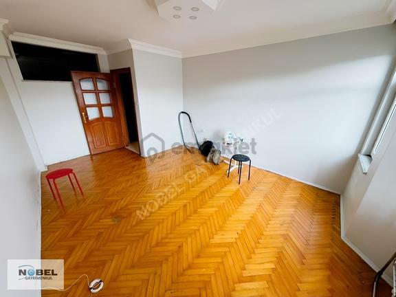 Üsküdar Ahmediye'de Yeni Bina'da 2+1 Asansörlü Kiralık Daire 1