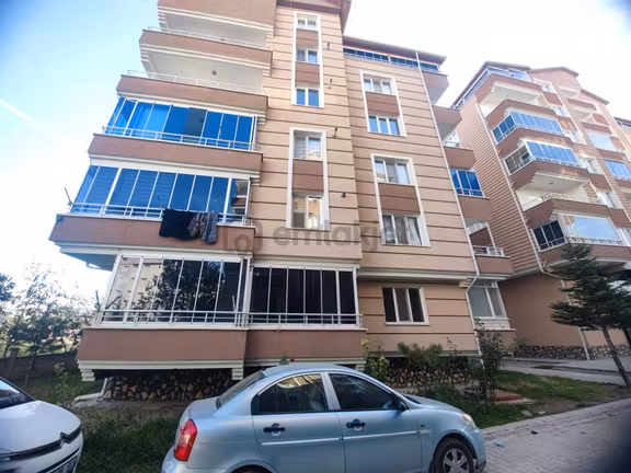Global'den Çarşı Merkezde 3+1 Kiralık Daire 1