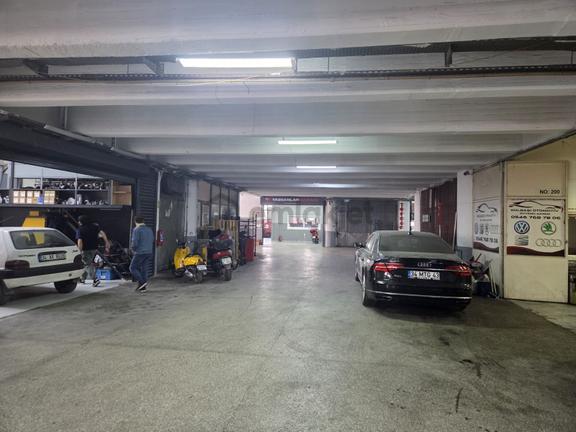 Sefaköy Beşyol Pakten Mutlu Sanayi Sitesi 1+0 Kiralık Dükkan 2
