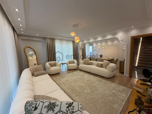 Mertcan'dan Metroya 5dk İki Ailelik Geniş Lüks 5+2 Dubleks Daire 1