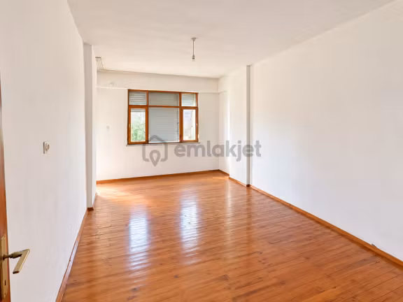 Msi Gayrimenkul'den Temel Eğitimde Kiralık 3+1 2