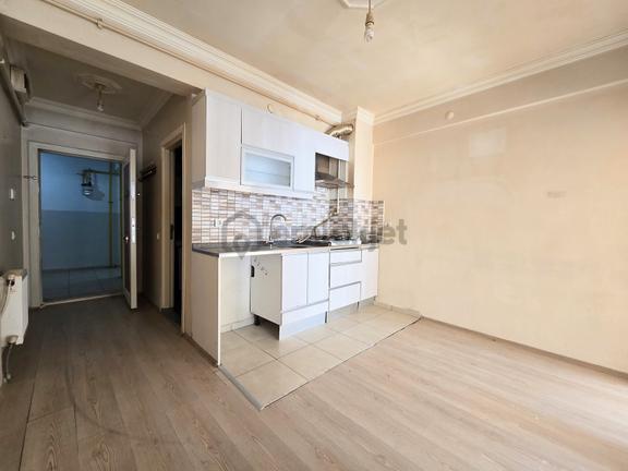 Rw Nest'ten Millet Caddesi Üzerinde Kullanışlı 1+1 Kiralık Daire 2
