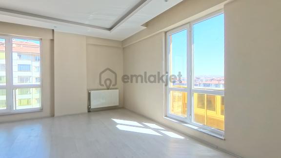 Alparslan Türkeş Bulvarı Üzerinde 3+1 Kiralık Daire 2