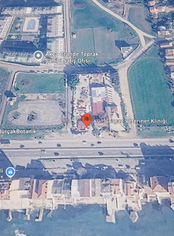 Büyükçekmece Cekaliye'de E5 Üstü Kiralık Arsa 1