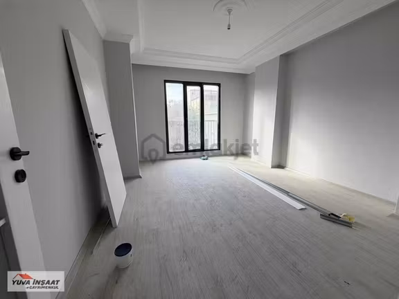 Abdiipekçi Mahallesinde 2+1 Sıfır Ara Kat 1