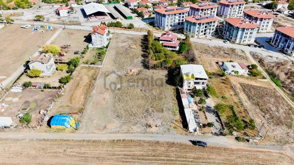 Babaeski Büyük Mandıra Toki Yanı 700 M2 Arsa 2