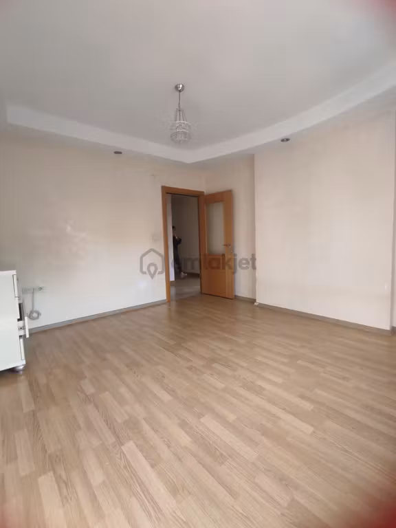 Geniş Aileler İçin İdeal, Ultra Geniş Oturumlu Kiralık Daire 2