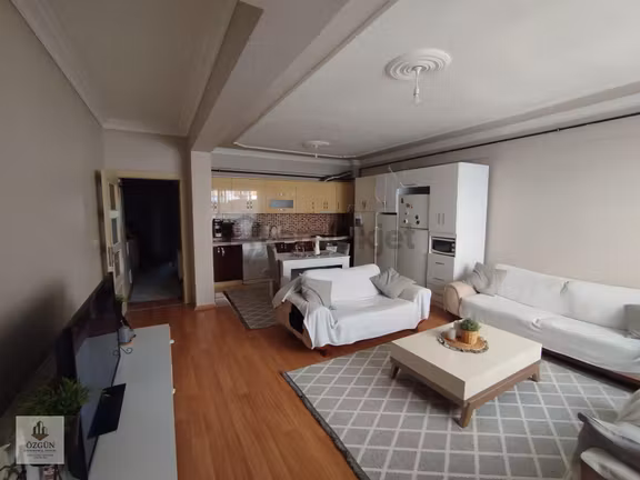 Özgünden Merkez Stadyuma Yakın Yüksek Giriş 3+1 Daire 1