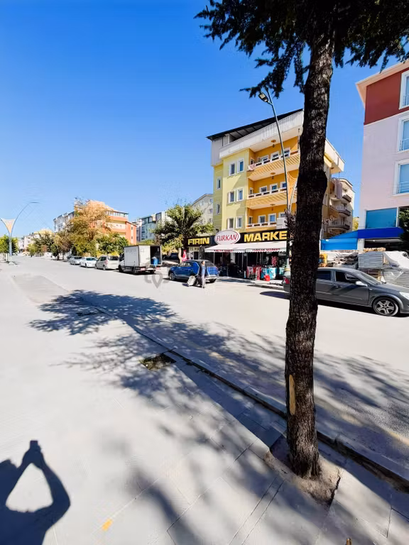 Asen Gayrimenkulden 2000 Evlerde Eşyalı Kiralık 2+1 Daire 1