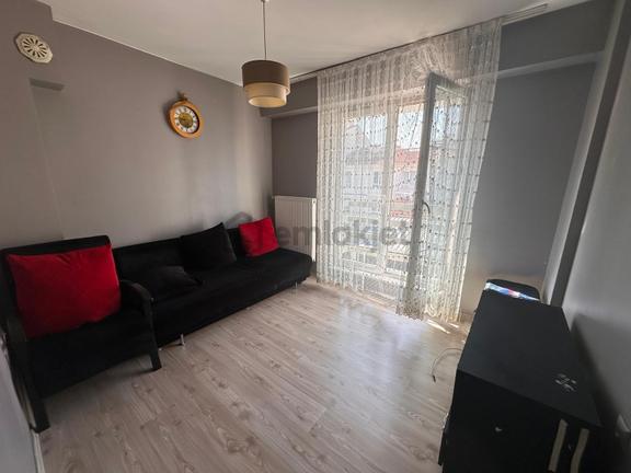 Rw Detay'dan Şirintepe'de 1+1 Kısmi Eşyalı Kiralık Daire 1