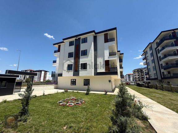 Han Gayrimenkulden Tacin'de Satılık Lüks 2+0 Daire 1