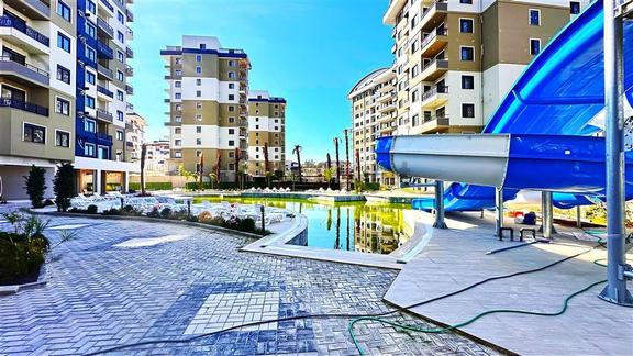 Alanya Avsallar'da Yeni Aktiviteli Sitede Uygun Fiyatlı 1+1 1