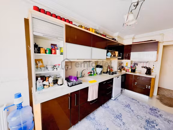 Bergama Maltepe Mah. Cumartesi Pazarı'nda Satılık Daire 3+1 1