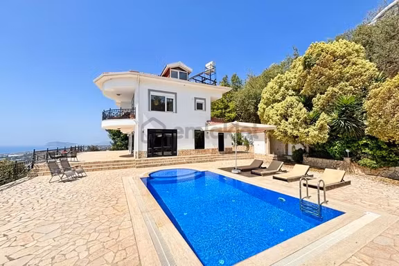 Alanya Yaylalı’da Satılık Lüks 3+1 Villa Özel Havuz | Panoramik Deniz, Dağ Ve Doğa Manzarası 1