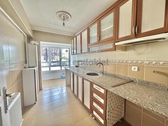 Okul Bölgesi 3+1 Giriş Kat 105m2 Kiralık Daire 1