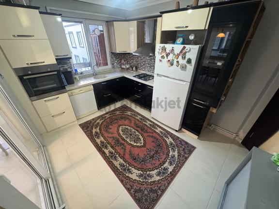 Kumsaldan İkizçayda Ayrı Mutfak Muhteşem Geniş Balkon_2+1_daire! 2