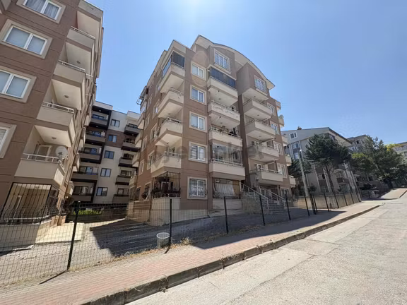 Anıl Konu'dan Görükle'de 2+1 Eşyalı Satılık Daire 1