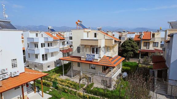 Dikili Salihleraltında 4+1 Satılık Villa 1