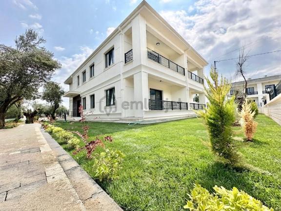 ꧁ay Emlaktan꧂güre Kazdağlarında Lüks Sitede Huzur Bulacağınız Satılık 2+1 Köşe Ön Cephe Yazlık 1