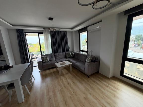 Girne Merkez Satılık 2 + 1 Penthouse 1