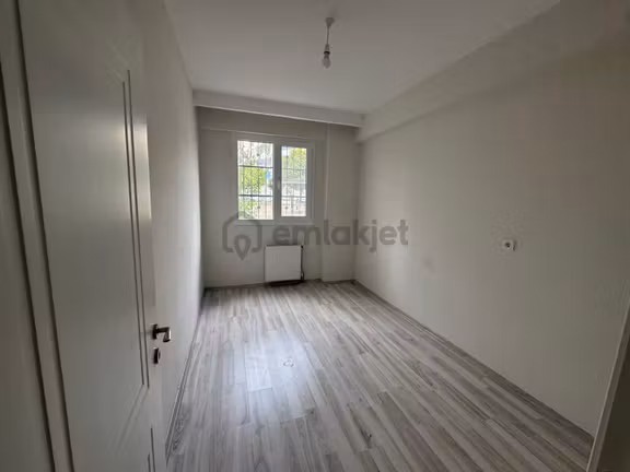 Nurettin Emlaktan Satılık 4 Katlı Bina 3+1 Daire 2