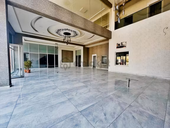 Fuat Çetin'den 680 M2 Kapalı Alanlı Cadde Üzeri Her İşe Uygun 2