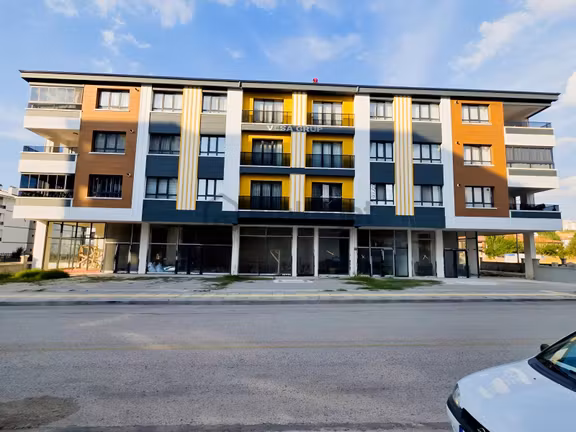 Gölbaşı'nda 380 M² Satılık Dükkan Ve Depo Fırsatı 1