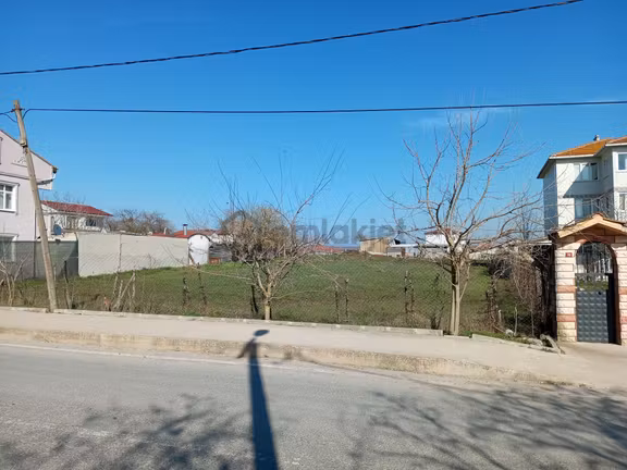 Ege Gayrimenkul'den Silivri Beycilerde Ana Yola Cepheli Arsa 1