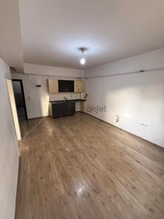 Yeditepe Mahallesinde Üniversiteye Yakın 1+1 Kiralık Daire 1