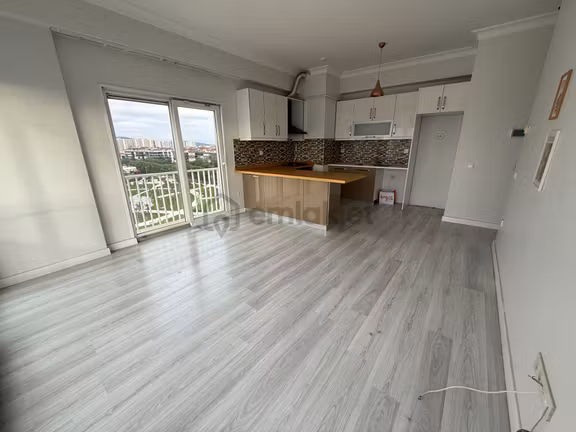 Seeworld Sinpaş Ege Boyu 70m2 Dekorlu 1+1 Üç Cepheli Egeboyu 2