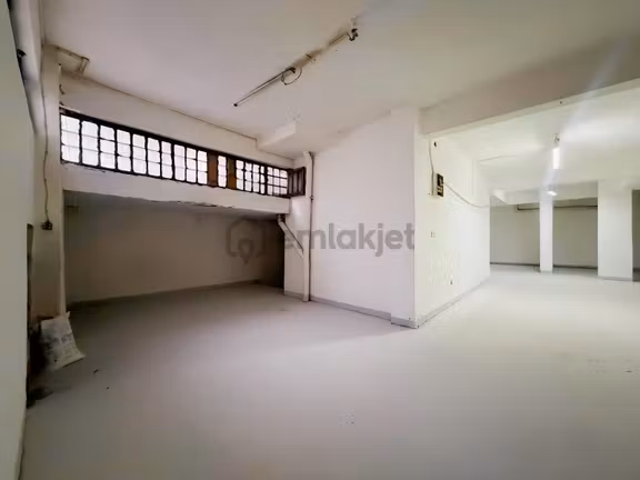 Next Housedan Siyavuşpaşada 220 M² 2 Katlı Kiralık İmalathane 2