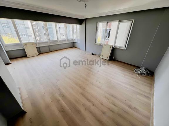Karadeniz Emlak'tan 100.yıl Bulvarına Cephe İçi Yapılı 3+1 Daire 1