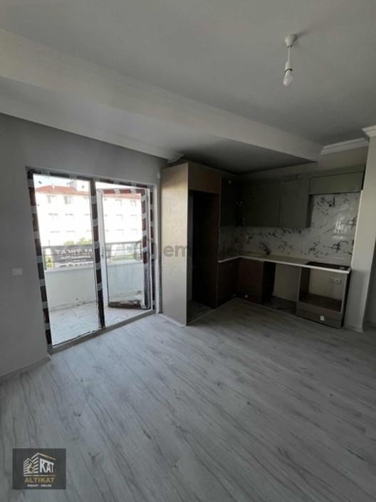Altıkat Emlaktan Yatırımlık 1+1 Sıfır Daire 1