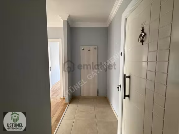Üstünel'den Dumlupınarda Abonelikleri Açık Eşyalı Geniş Daire 2