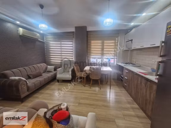 Emlak Z 'den 乂 Çiftlikköy'de 乂 Ful Eşyalı 乂 2+1 Kiralık Daire 1