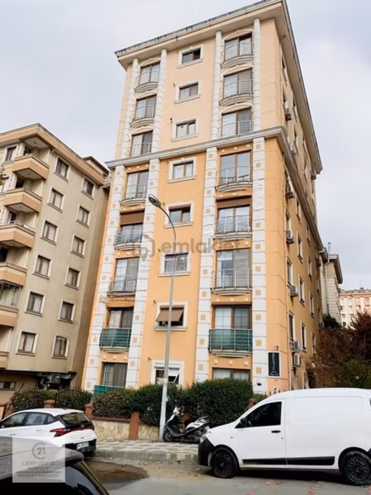 Akdağ Cad.iskânlı 3+1 90m2 Net Kombili 12.500.000.-tl 1