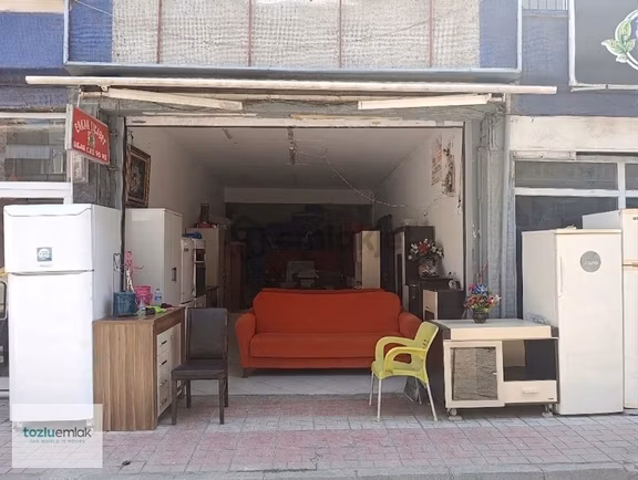Tozlu Emlak'tan Merkezi Konumda Uygun Fiyatlı Satılık Dükkan 2